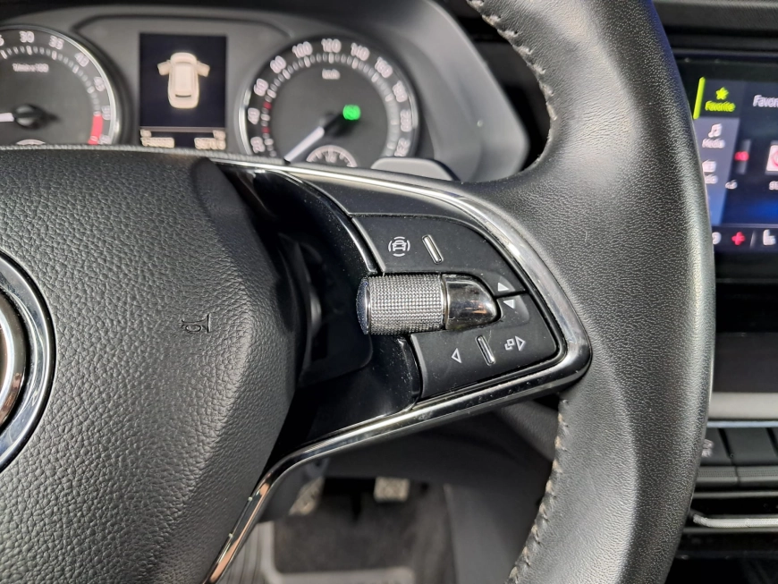 SKODA OCTAVIA AMBITION 2.0TDI 115CP DSG 2022