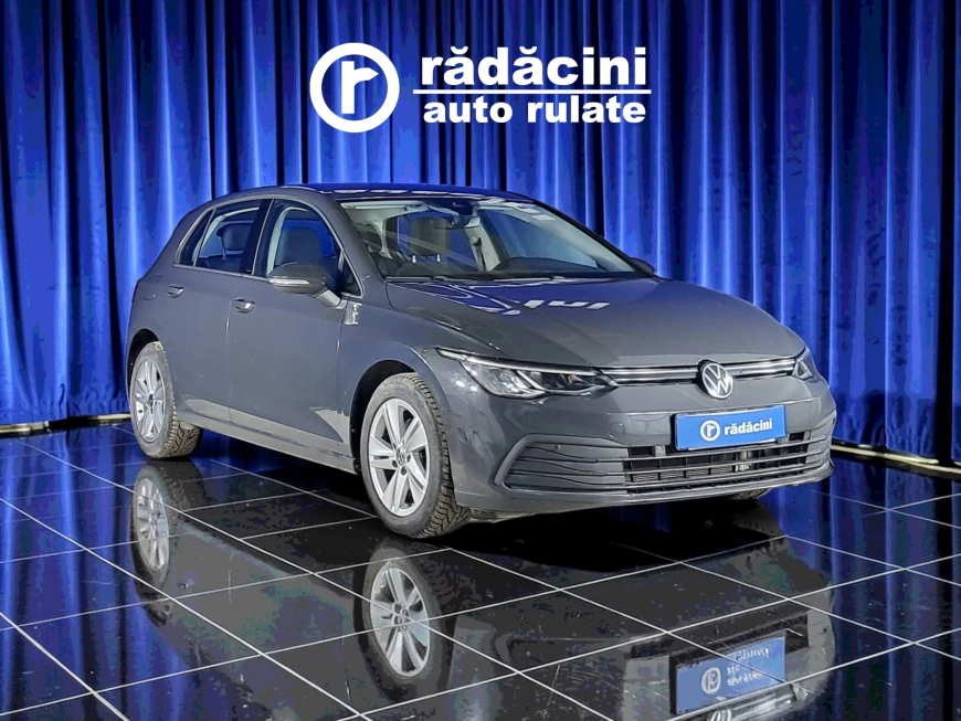 VOLKSWAGEN GOLF VIII LIFE 110CP 2021