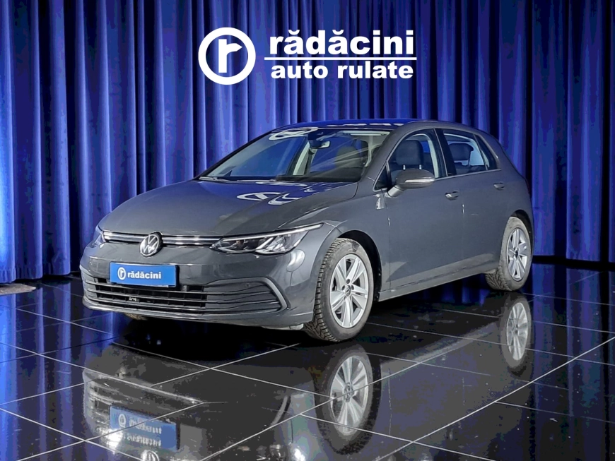 VOLKSWAGEN GOLF VIII LIFE 110CP 2021