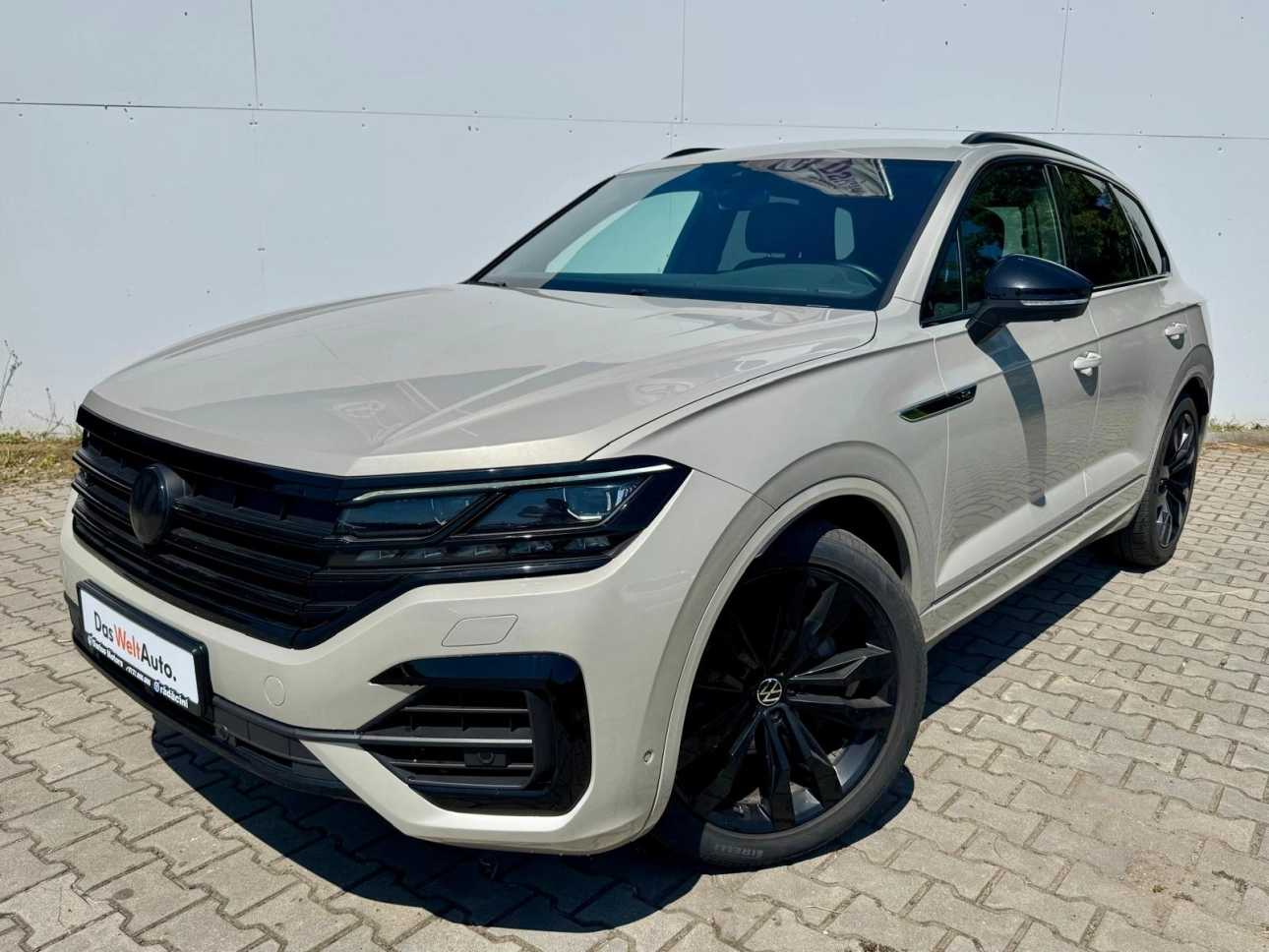 Volkswagen Touareg R Line SUV 2022