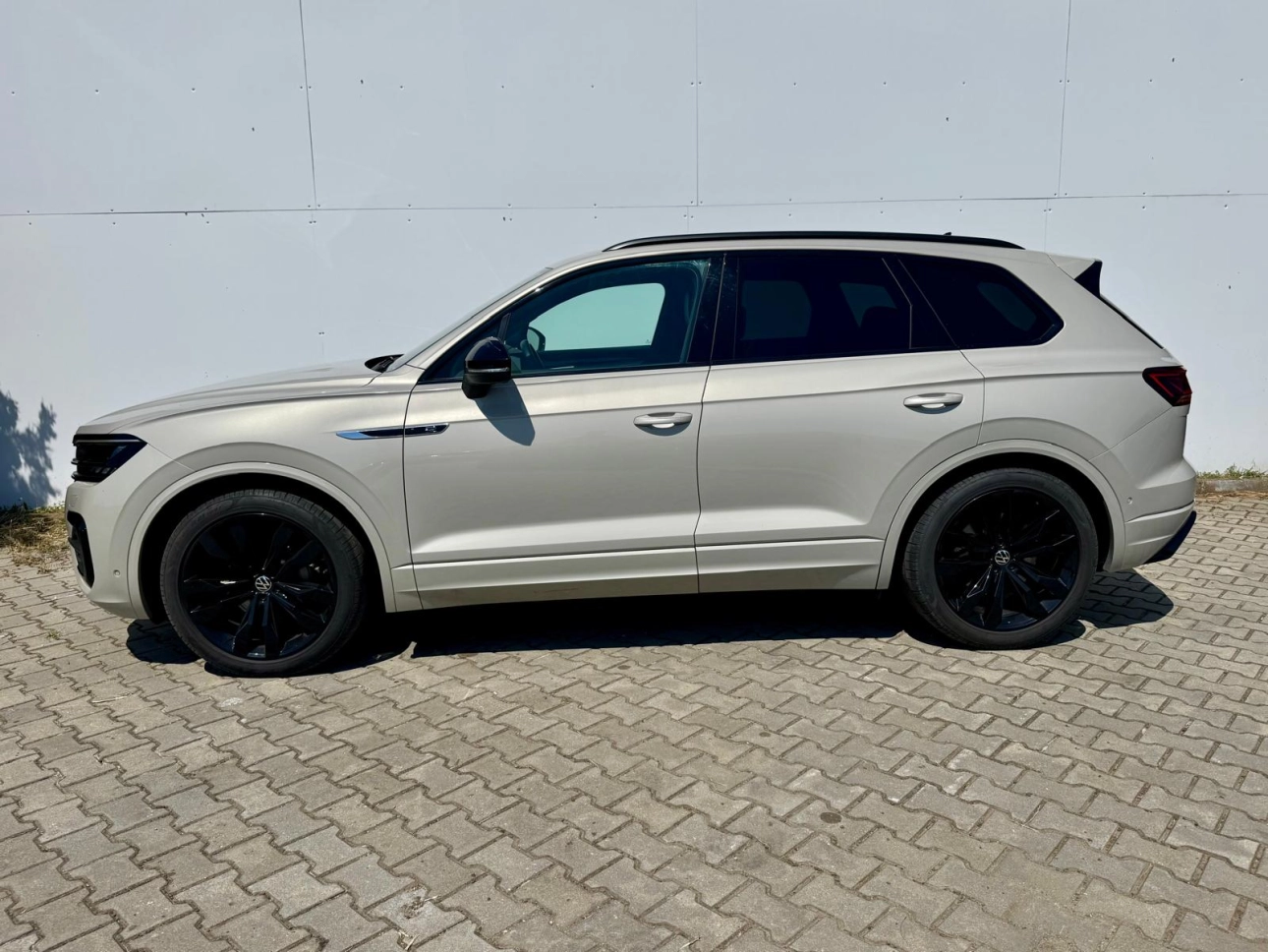 Volkswagen Touareg R Line SUV 2022