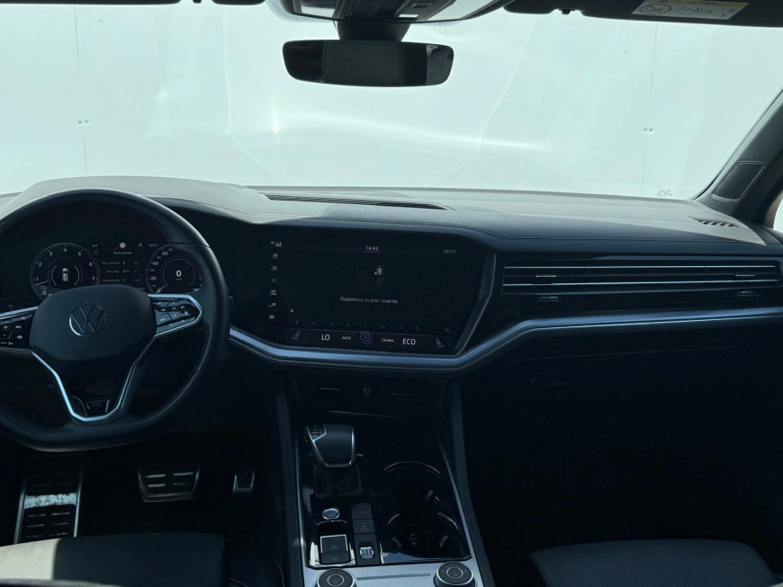 Volkswagen Touareg R Line SUV 2022