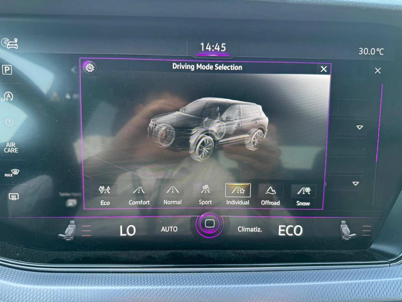 Volkswagen Touareg R Line SUV 2022