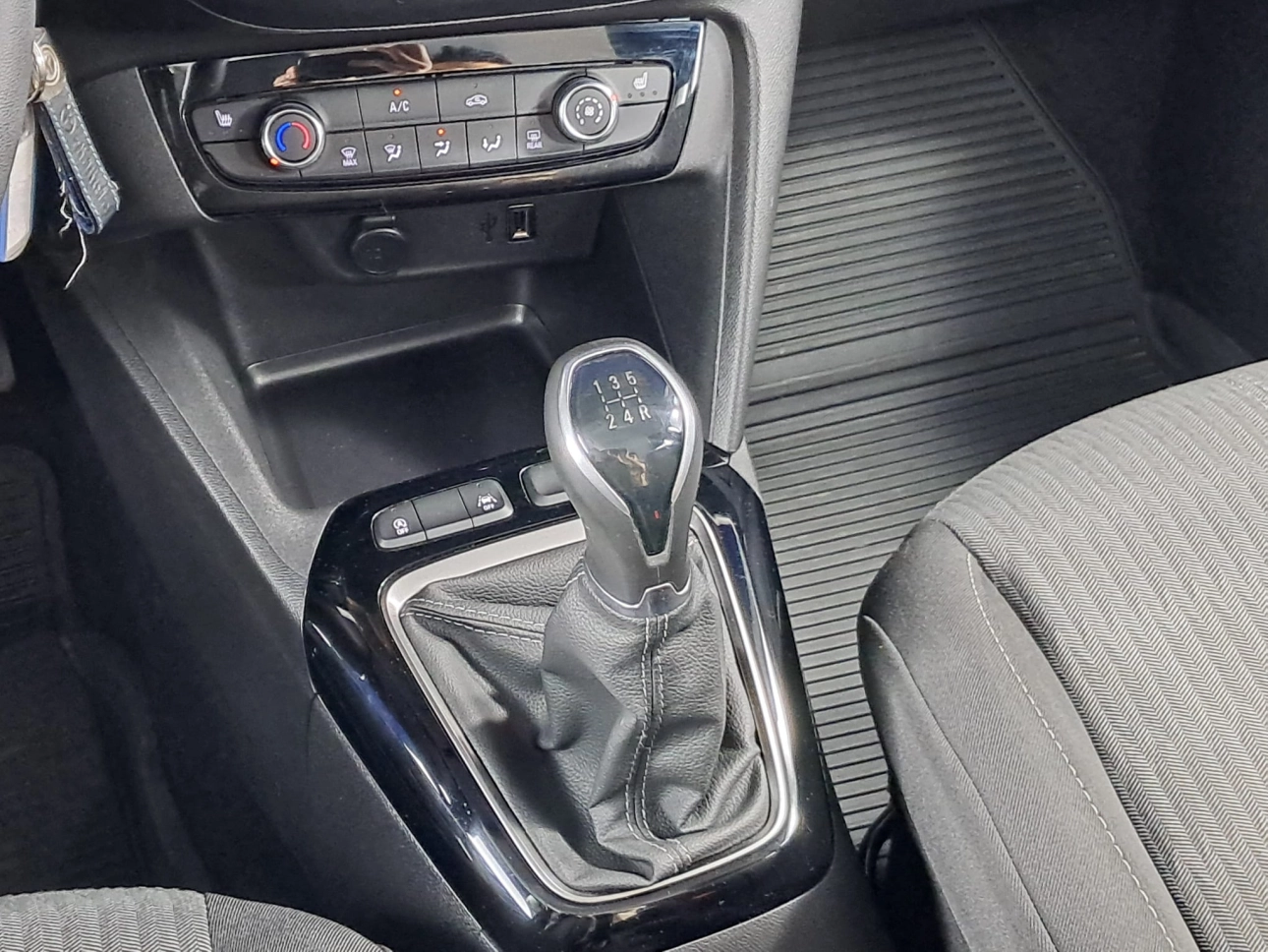 OPEL CORSA 1.2i 75CP 2022