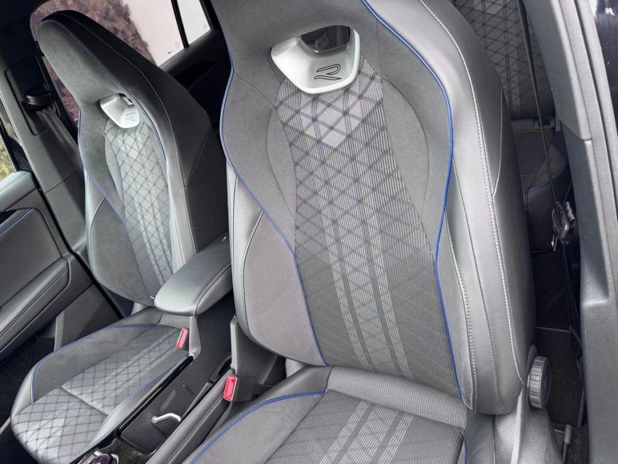 Volkswagen Noul Tiguan R Line SUV 2025