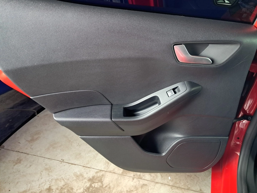 FORD FIESTA TITANIUM 1.0i 100CP 2021