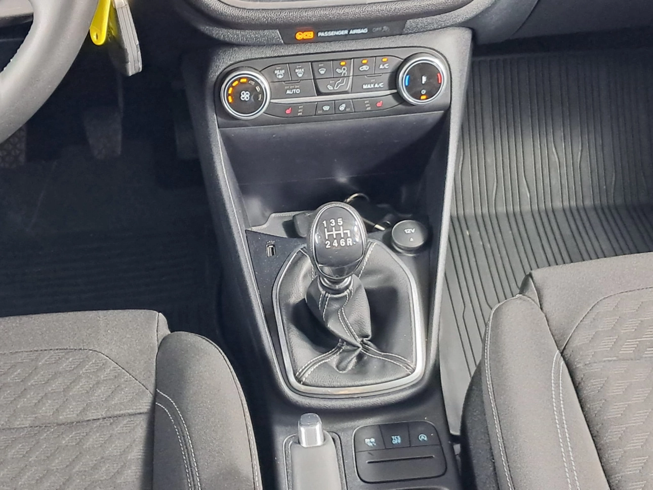 FORD FIESTA TITANIUM 1.0ECOBOOST 100CP 2022