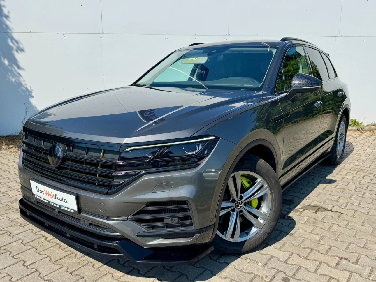 Volkswagen TOUAREG SUV 2022