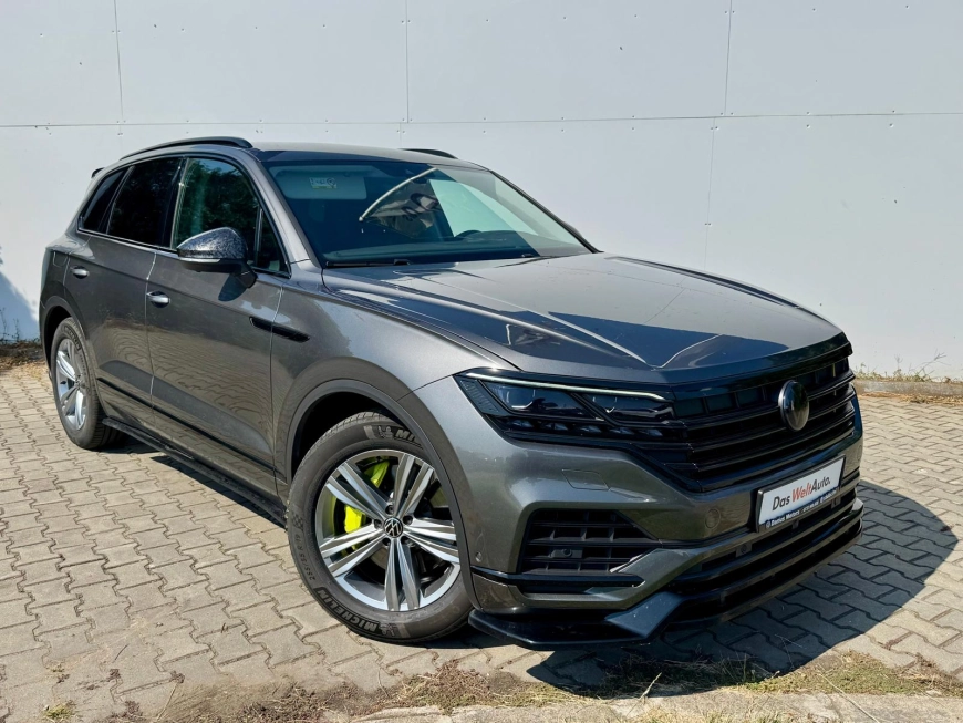 Volkswagen TOUAREG SUV 2022