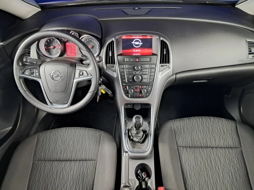 OPEL ASTRA NJOY SEDAN 1.4TI 140CP 2019