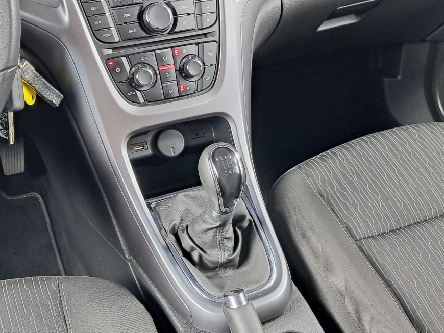 OPEL ASTRA NJOY SEDAN 1.4TI 140CP 2019