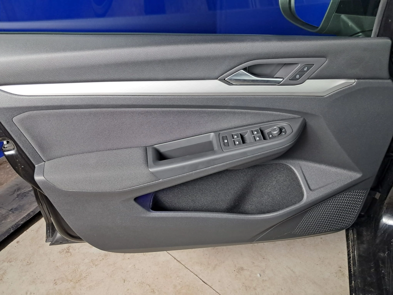 VOLKSWAGEN GOLF VIII DSG7 CONFORTLINE