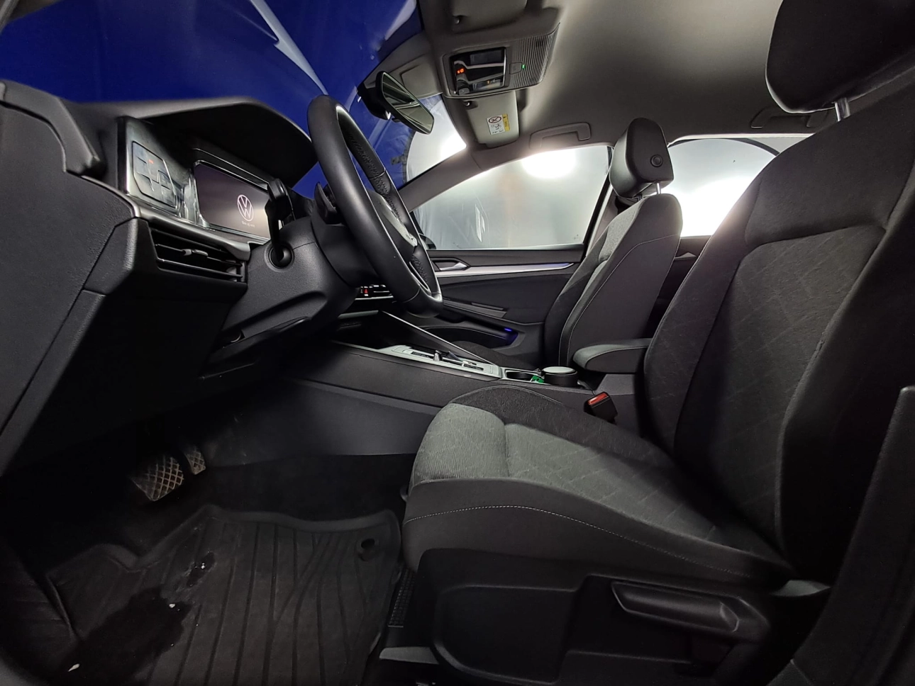 VOLKSWAGEN GOLF VIII DSG7 CONFORTLINE