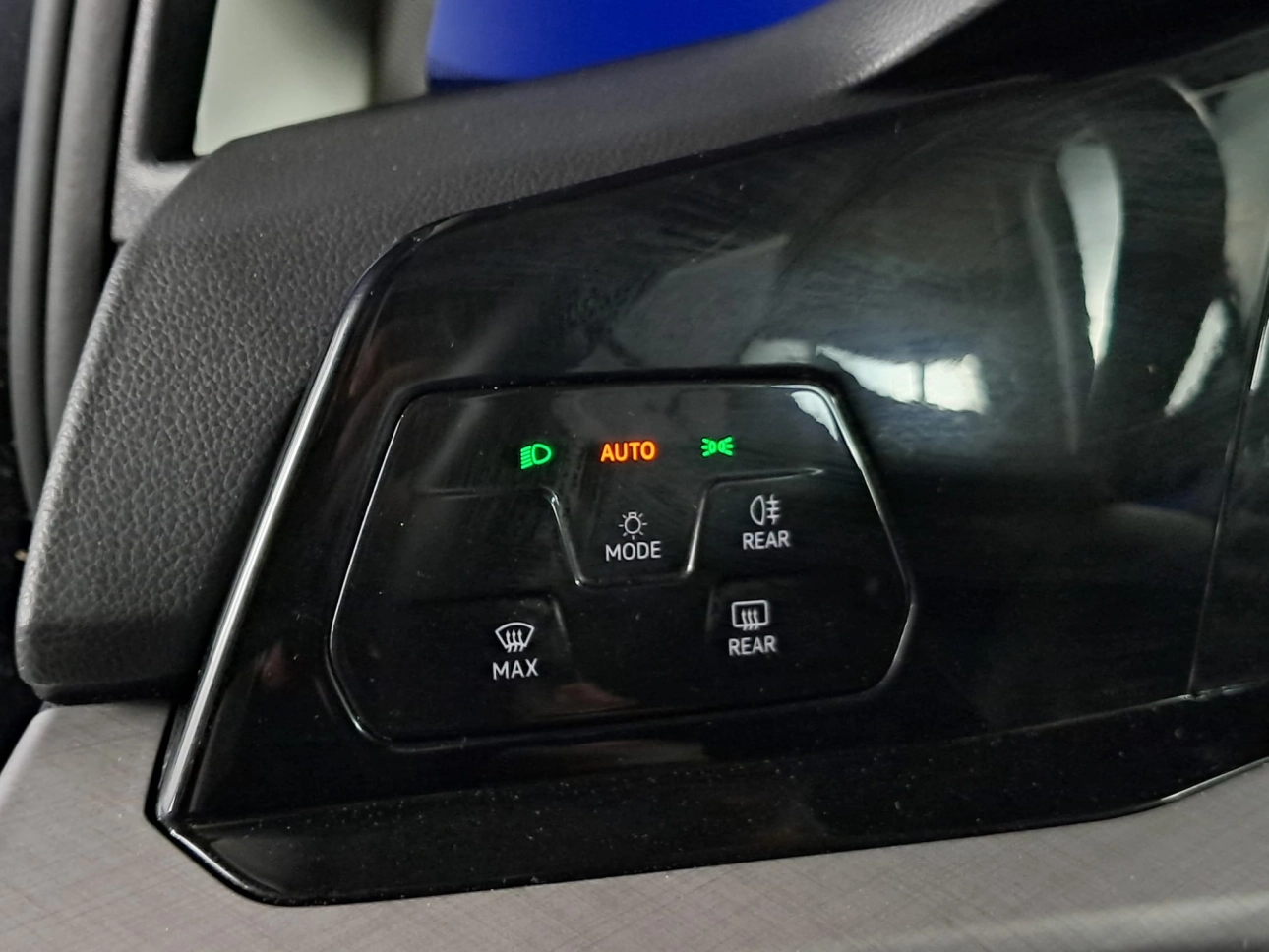 VOLKSWAGEN GOLF VIII DSG7 CONFORTLINE
