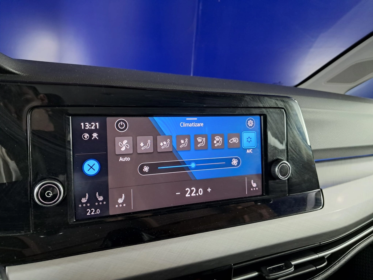 VOLKSWAGEN GOLF VIII DSG7 CONFORTLINE