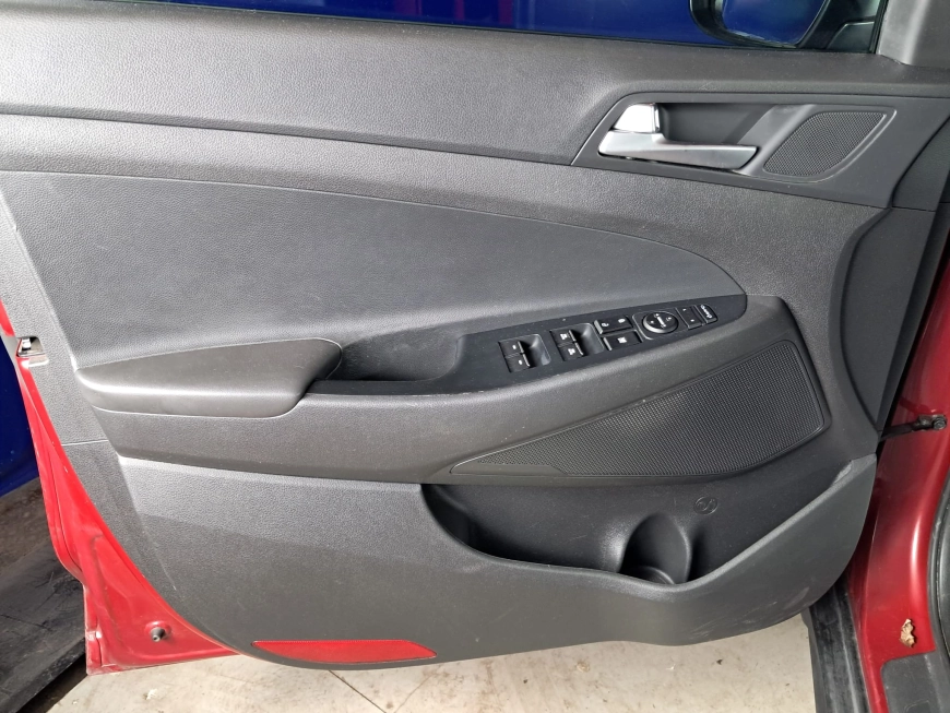 HYUNDAI TUCSON STYLE AUTOMAT 4X4 1.6Ti 177CP 2019
