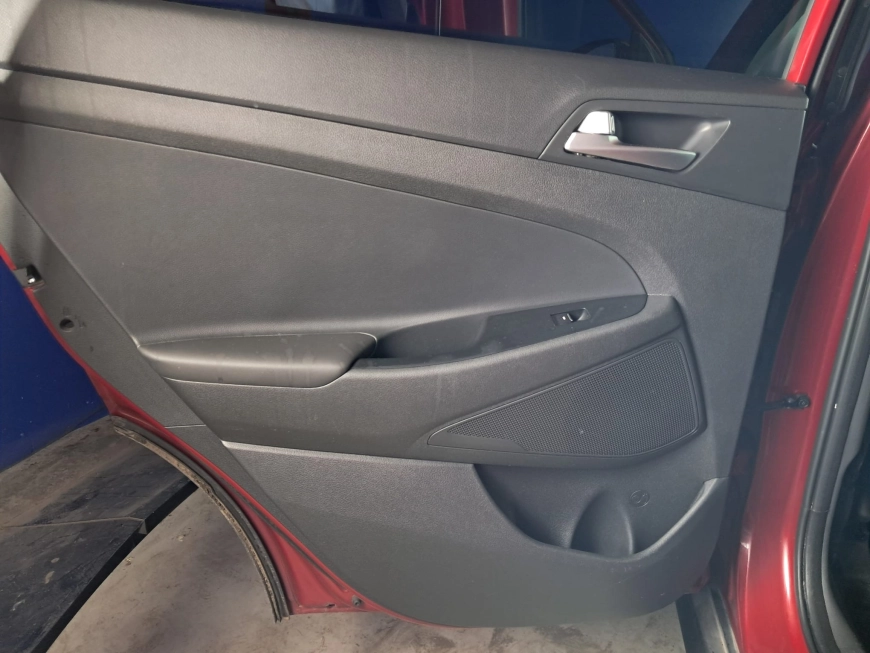 HYUNDAI TUCSON STYLE AUTOMAT 4X4 1.6Ti 177CP 2019