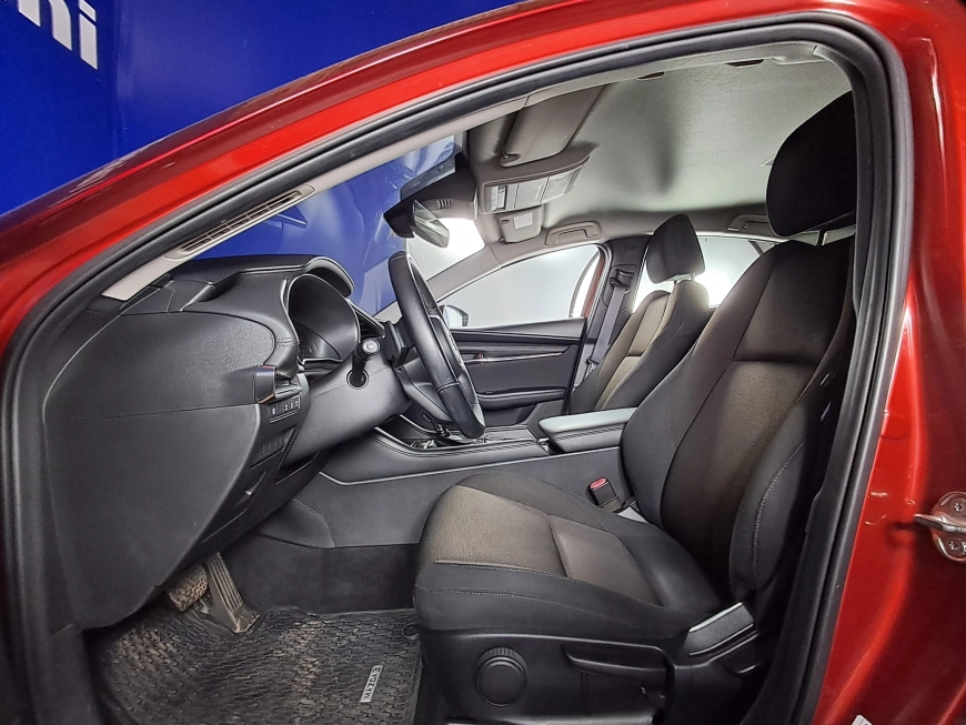 MAZDA 3 SEDAN SKYACTIVE G AUT 122CP 2019