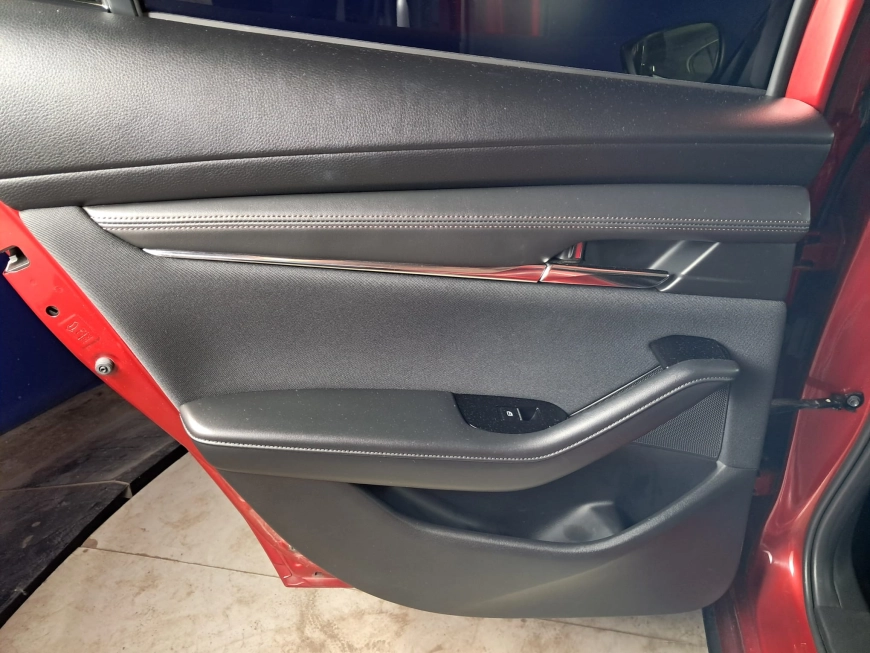 MAZDA 3 SEDAN SKYACTIVE G AUT 122CP 2019