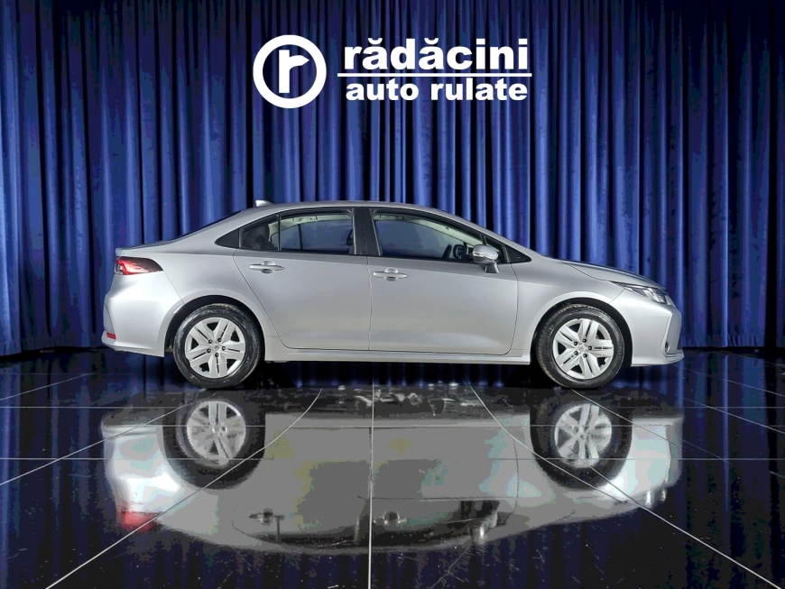 TOYOTA COROLLA BUSINESS 1.8i HYBRID 98CP 2023