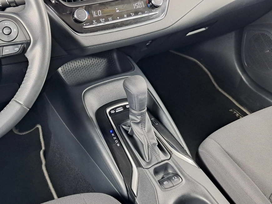 TOYOTA COROLLA BUSINESS 1.8i HYBRID 98CP 2023