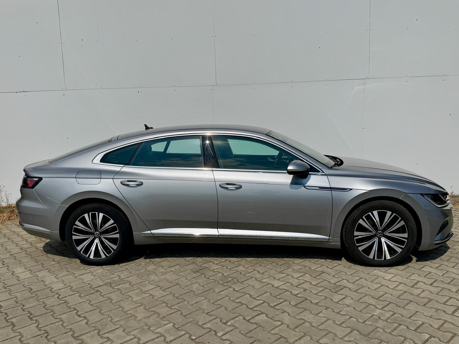 VOLKSWAGEN Arteon 2022 — imagine 6