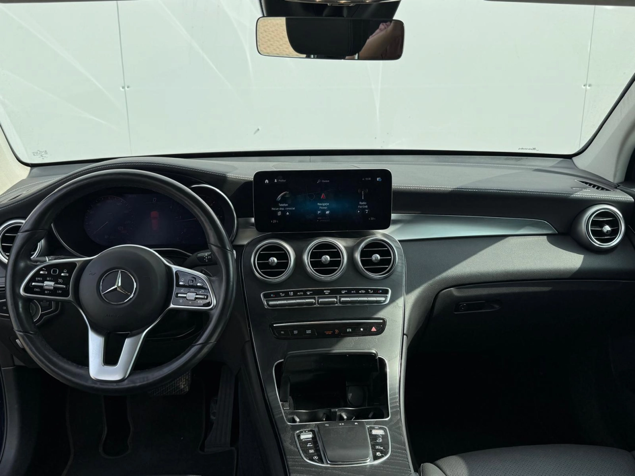 Mercedes-Benz GLC SUV 2022