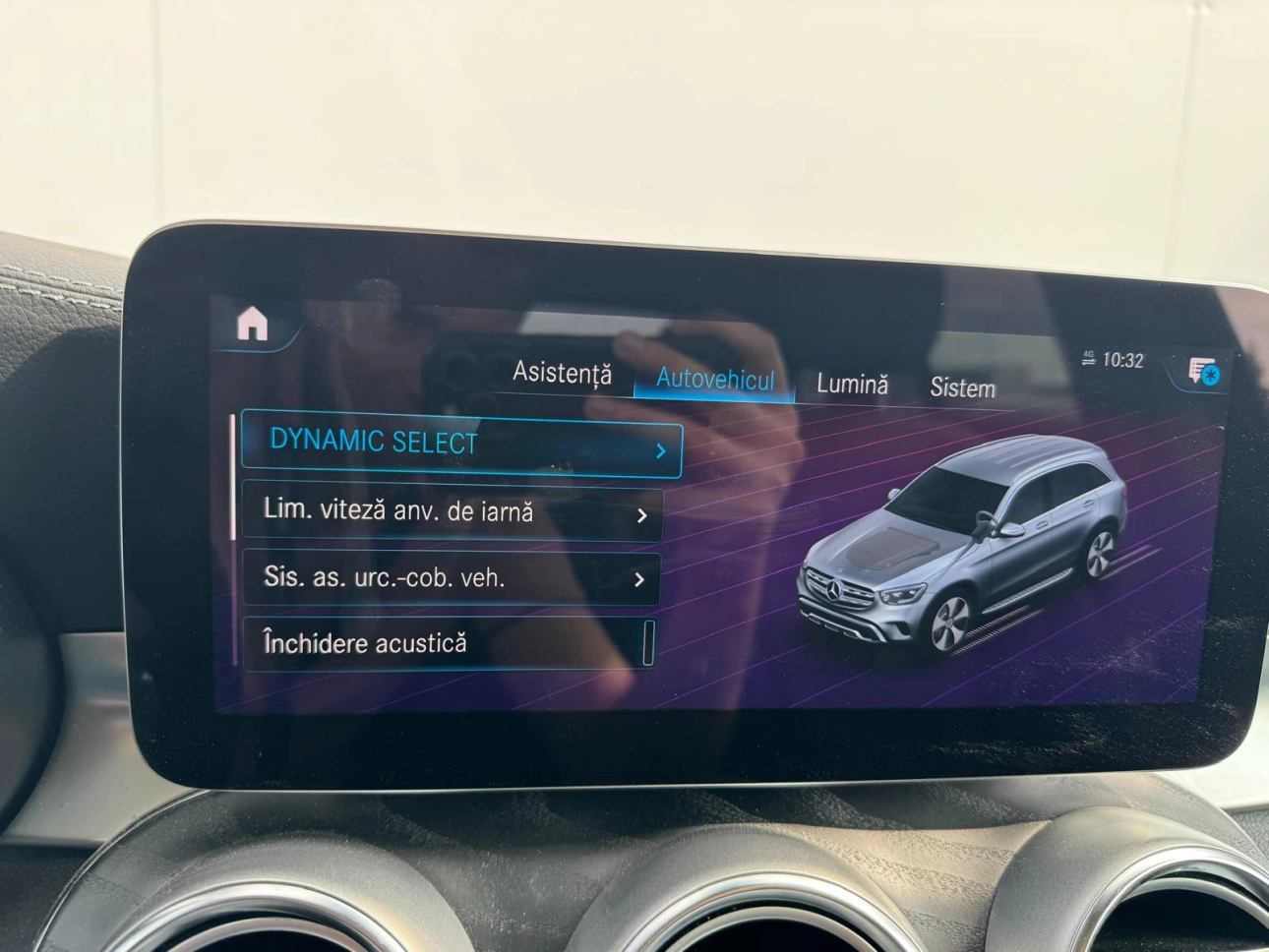 Mercedes-Benz GLC SUV 2022