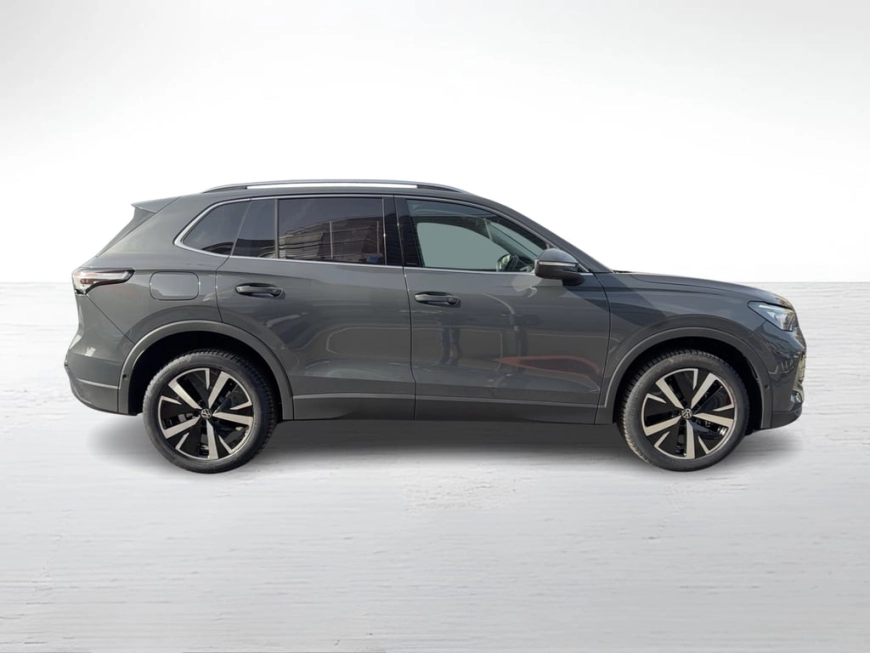 Skoda Karoq SUV 2025