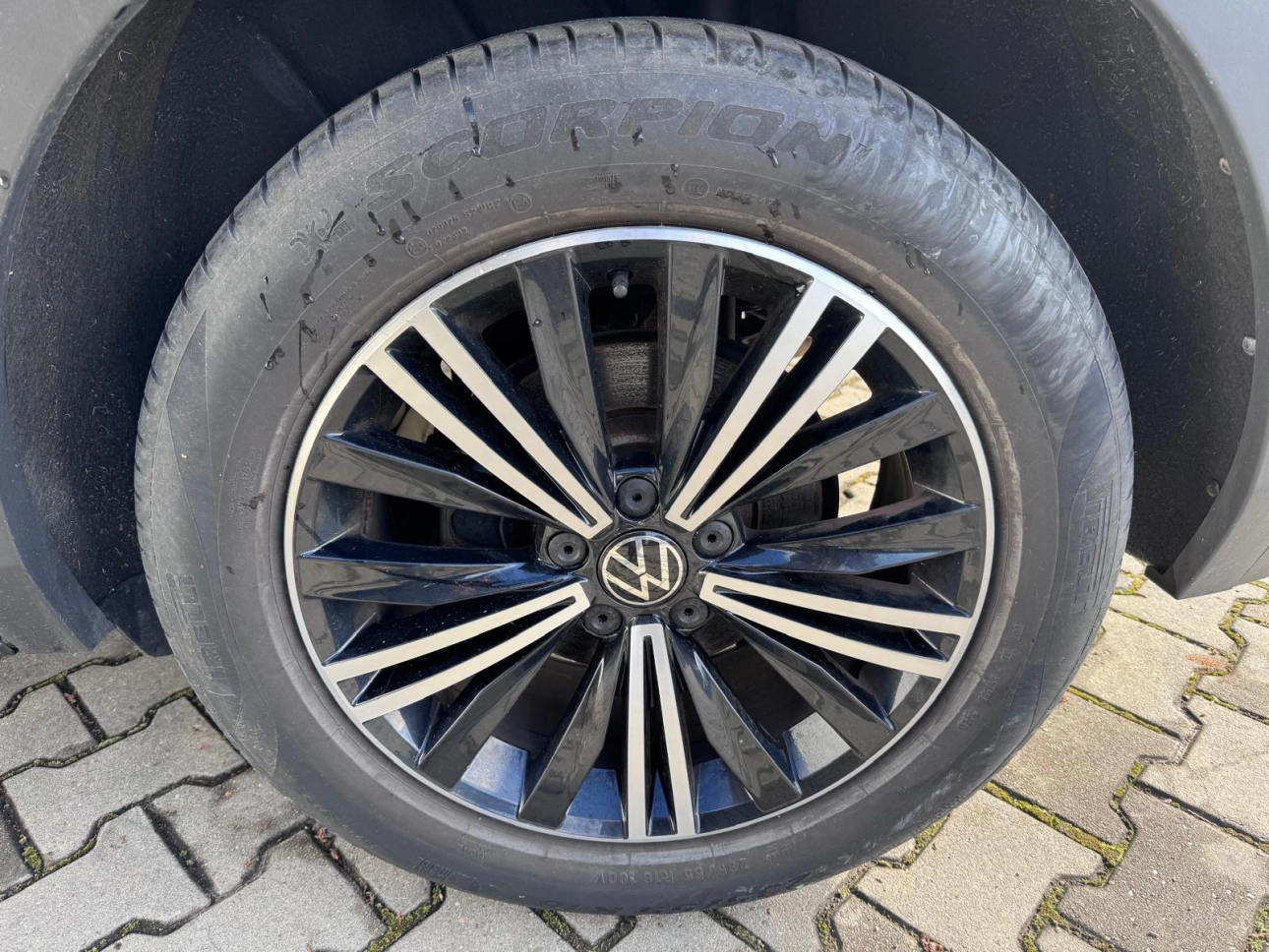 Volkswagen Tiguan SUV 2021