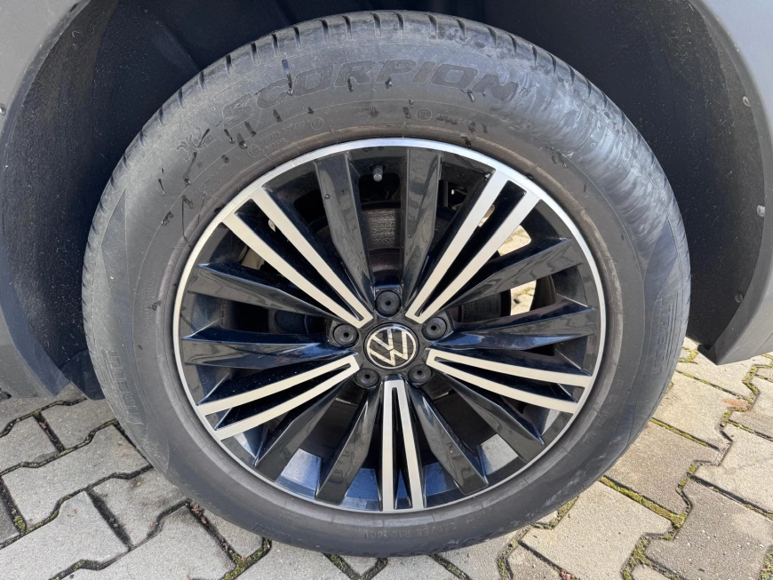 Volkswagen Tiguan SUV 2021