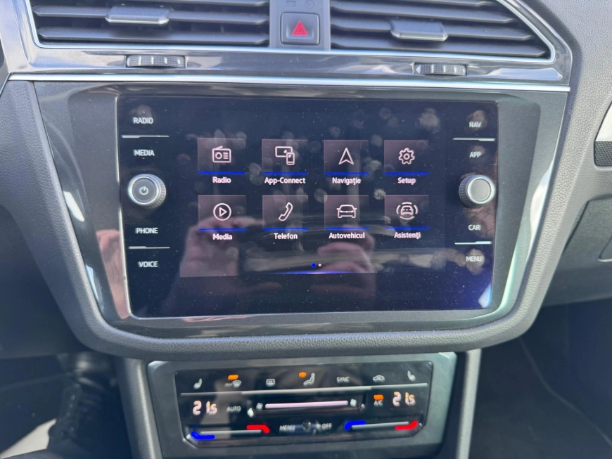 Volkswagen Tiguan SUV 2021