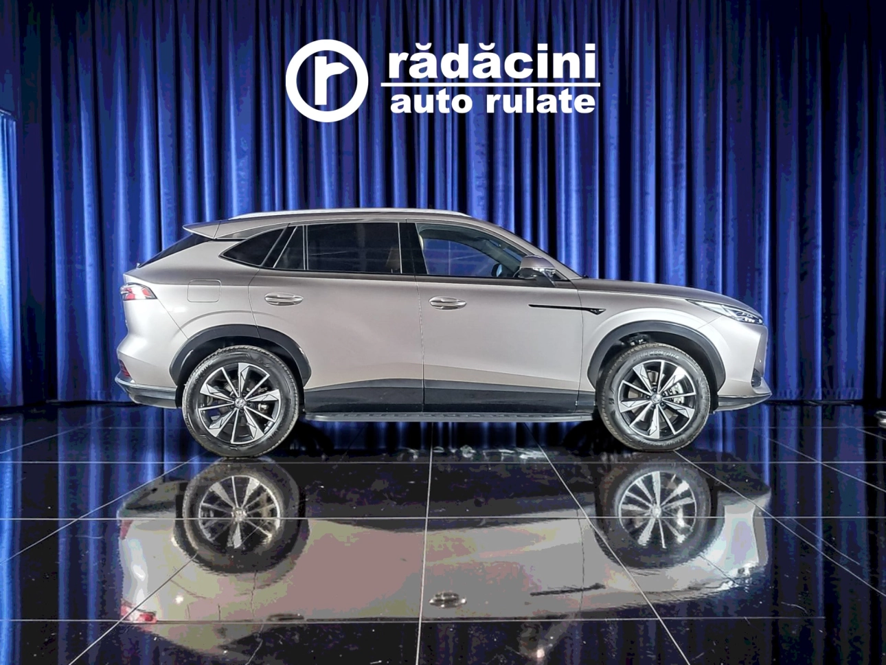 MG HS EXECUTIVE PLUG-IN HYBRID 2024