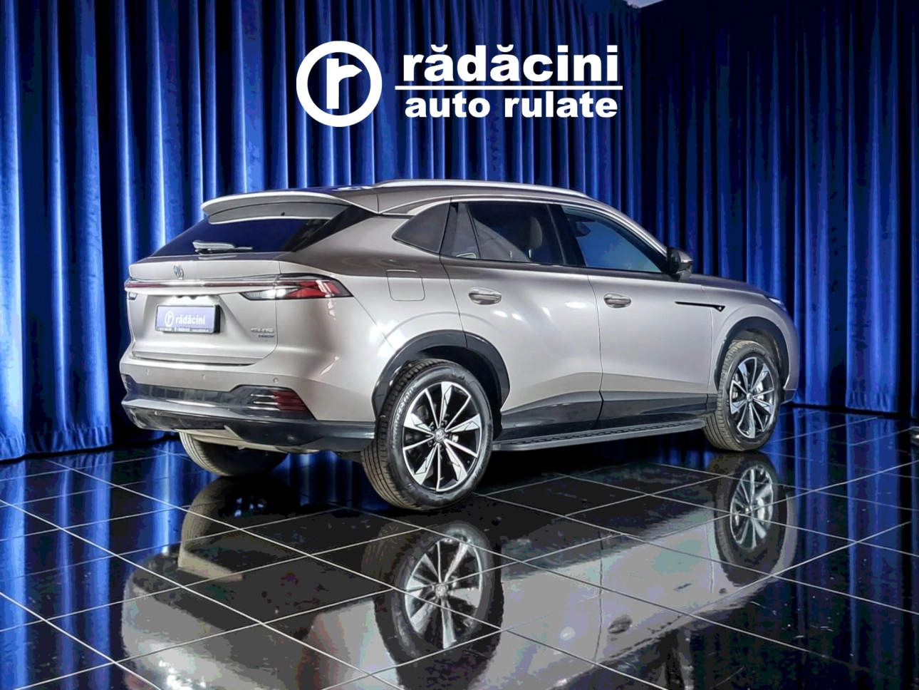 MG HS EXECUTIVE PLUG-IN HYBRID 2024