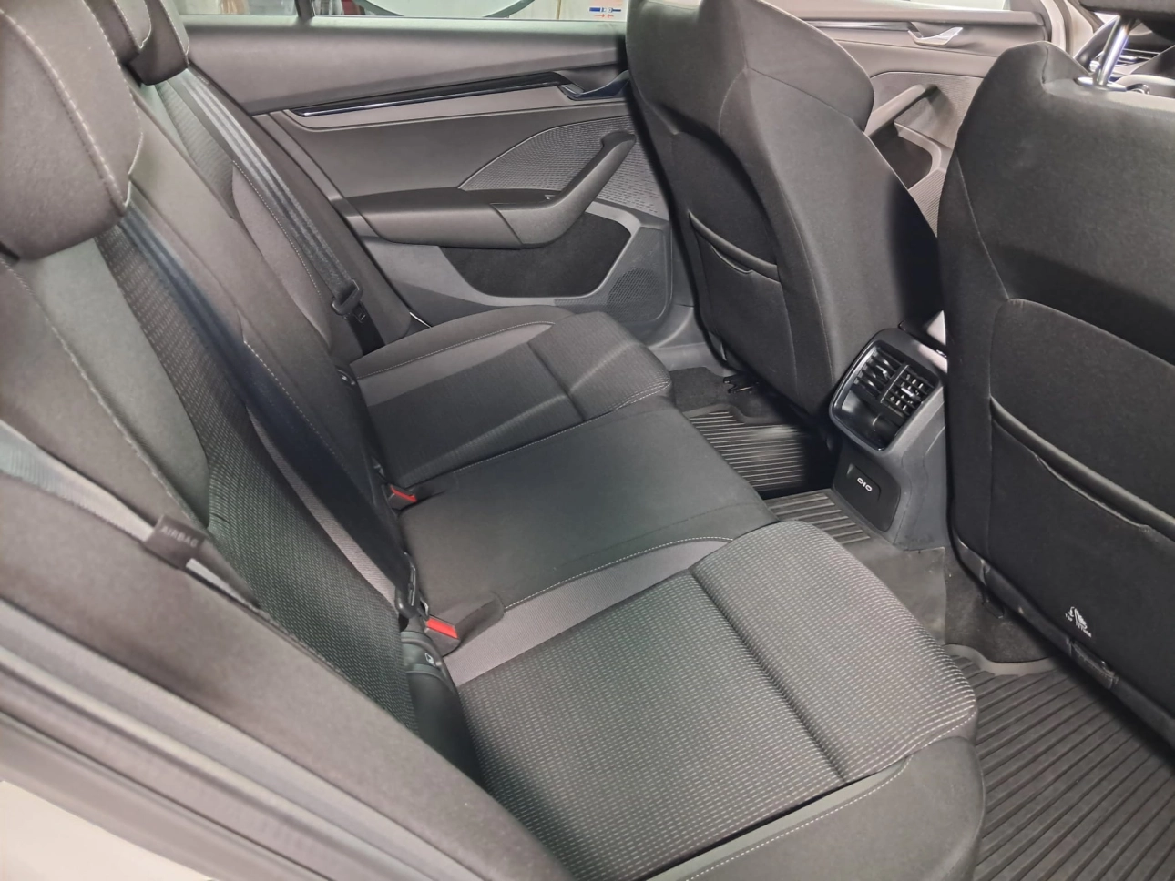 SKODA OCTAVIA AMBITION 2.0TDI 115CP DSG 2022