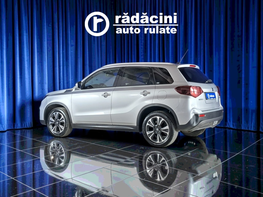 SUZUKI VITARA LUXUS 6MT 4X4 1.4TI HYBRID 129CP 2022