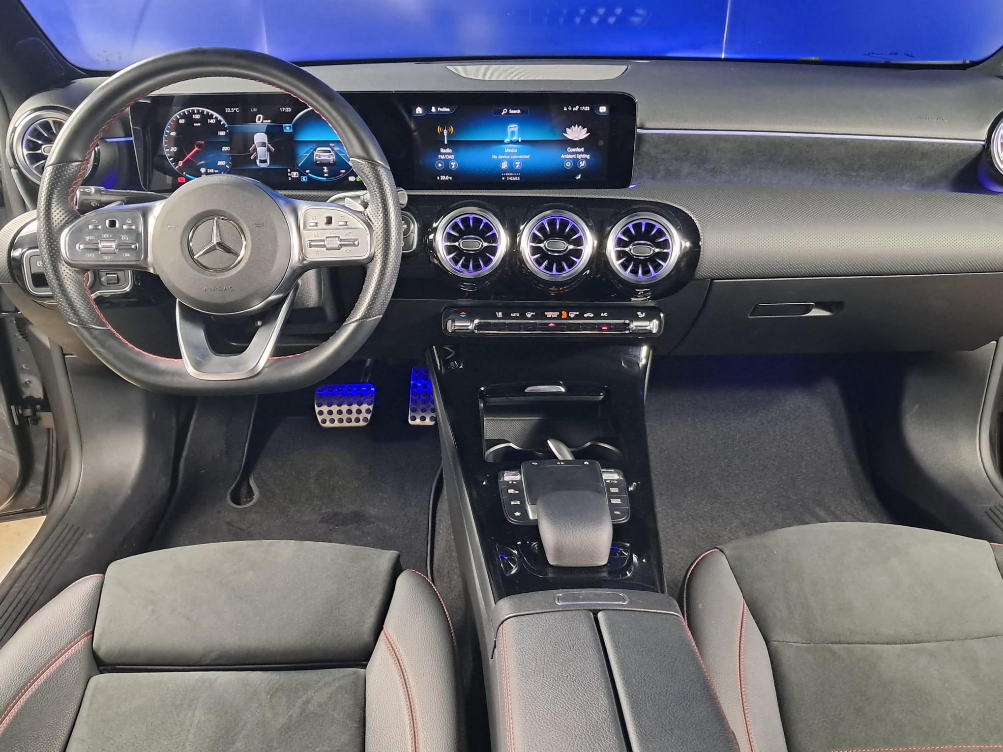 MERCEDES-BENZ Unknown Model 2022 — imagine 9