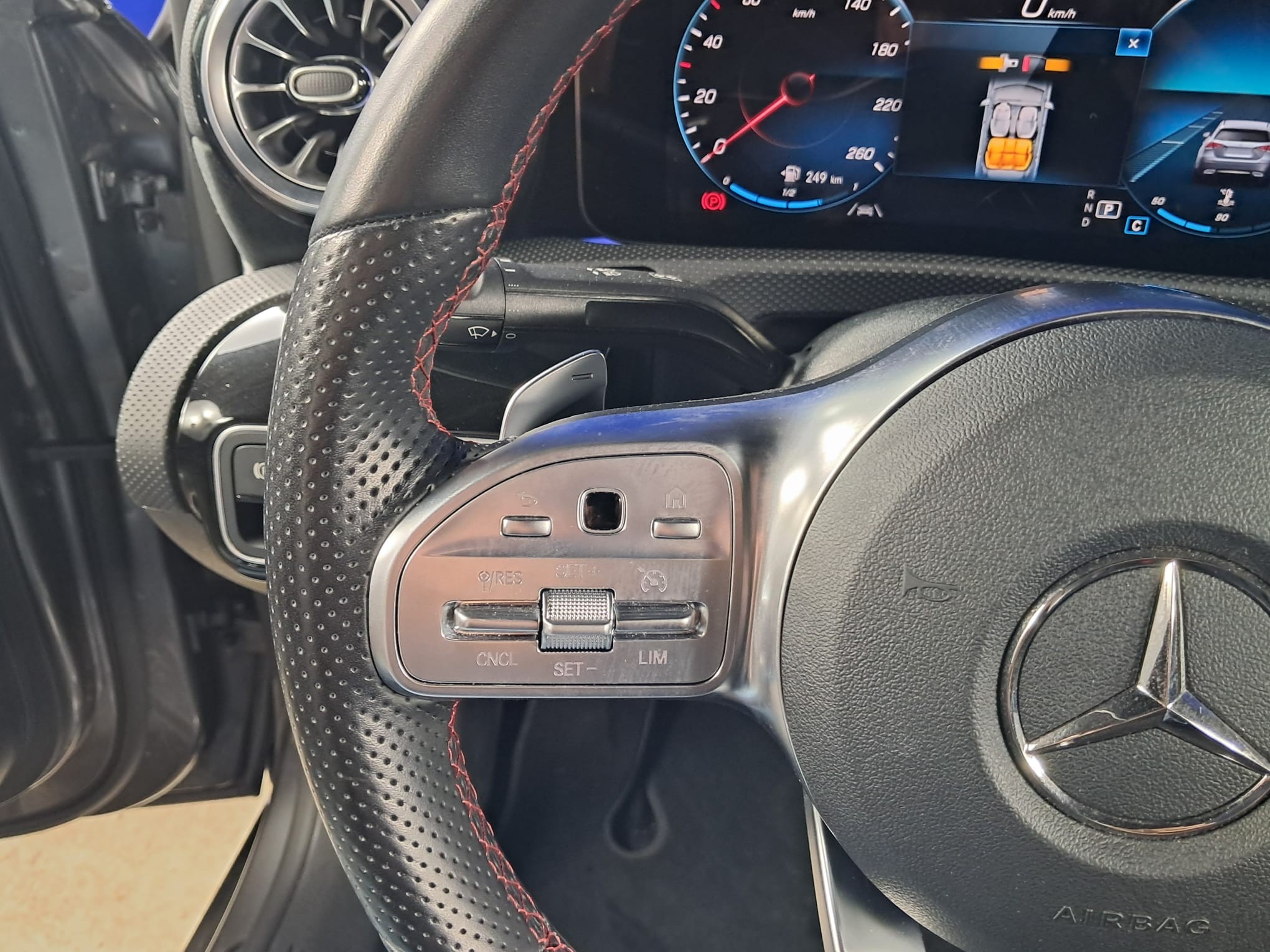 MERCEDES-BENZ Unknown Model 2022 — imagine 14