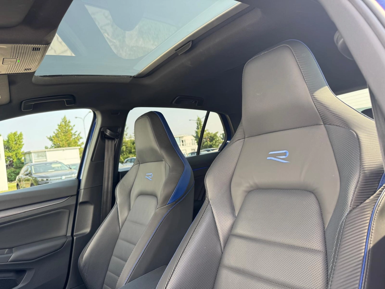 Volkswagen Golf Hatchback 2025