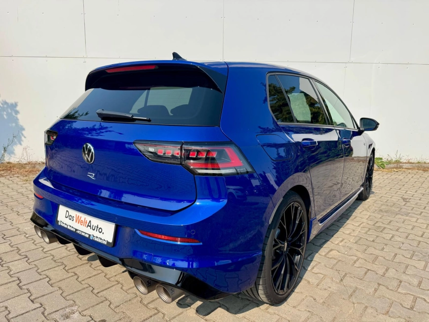Volkswagen Golf Hatchback 2025