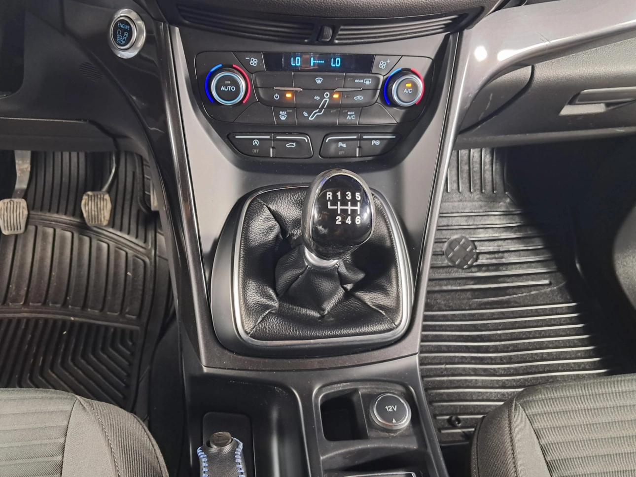 FORD C MAX 7 LOCURI 1.5ECOBOOST 150CP 2015
