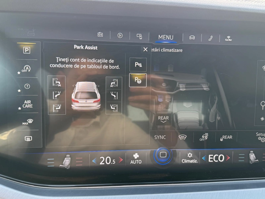 Volkswagen TOUAREG SUV 2020