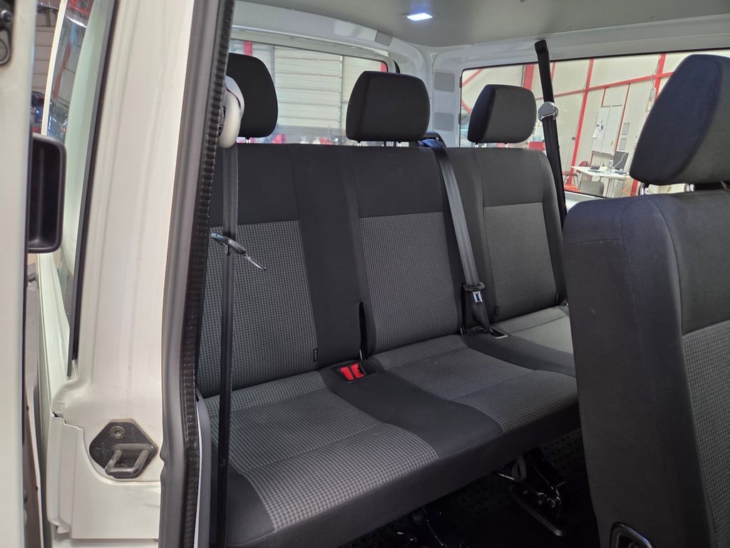 VOLKSWAGEN Transporter 2022 — imagine 14