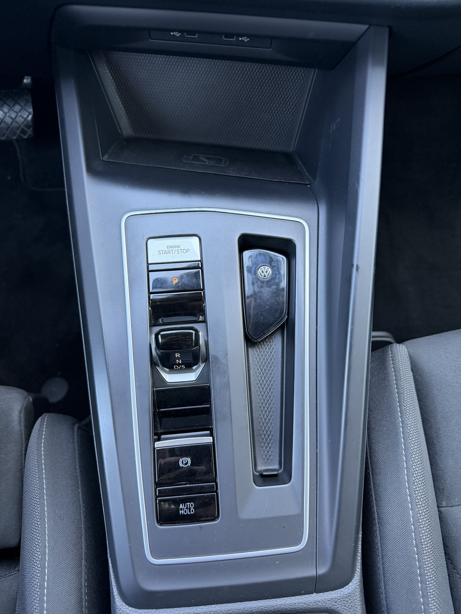 VOLKSWAGEN Golf 2021 — imagine 11