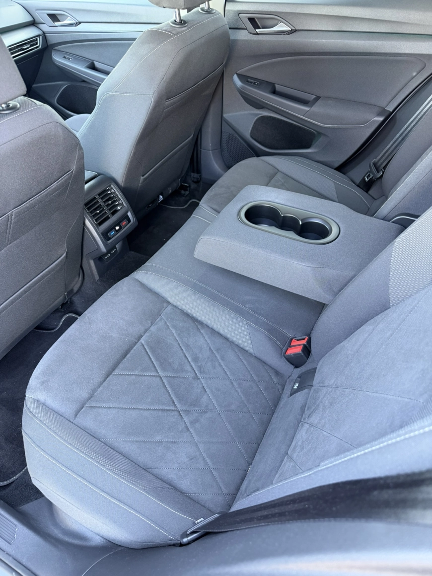 Volkswagen GOLF Hatchback 2021