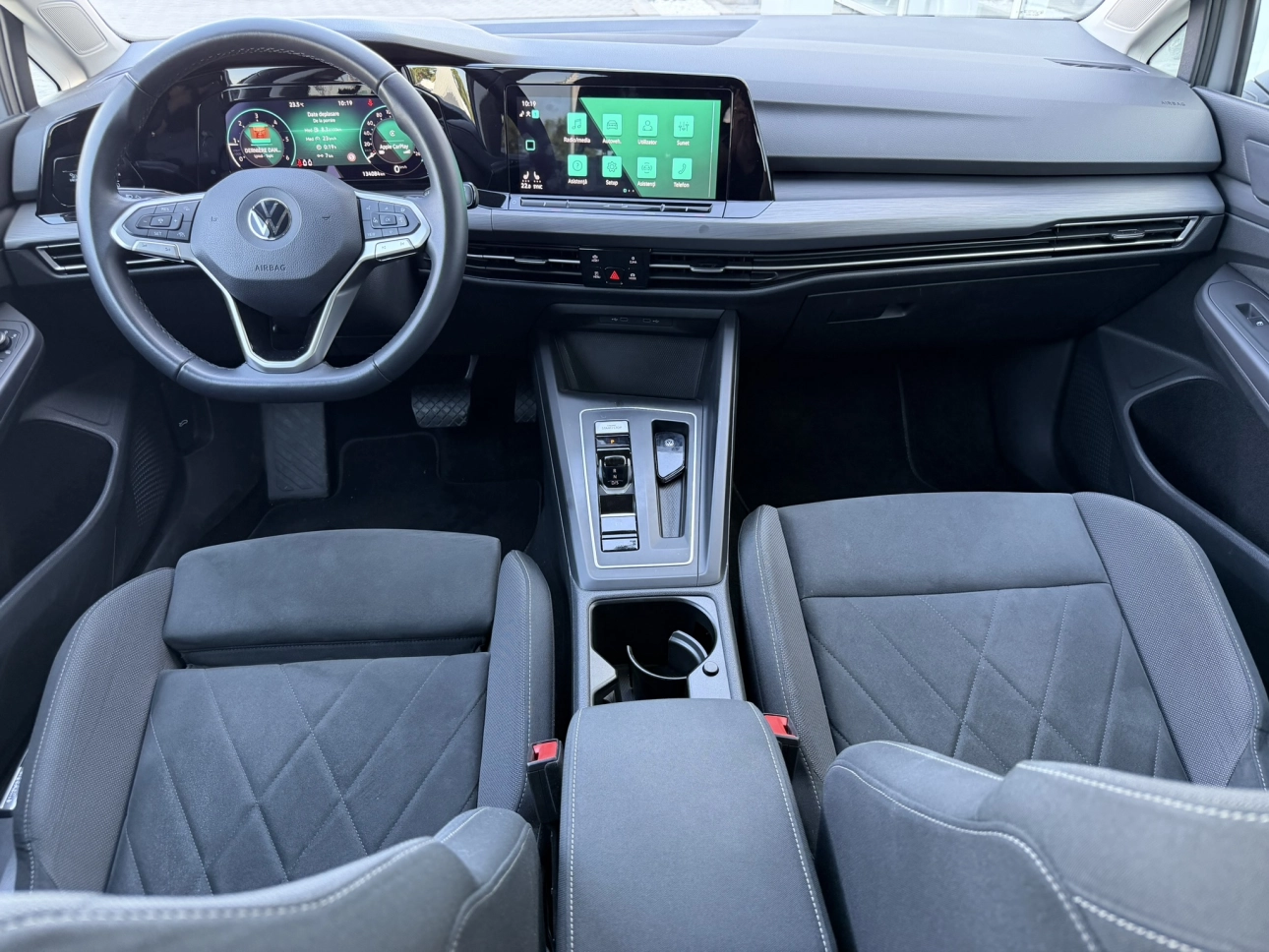 Volkswagen GOLF Hatchback 2021