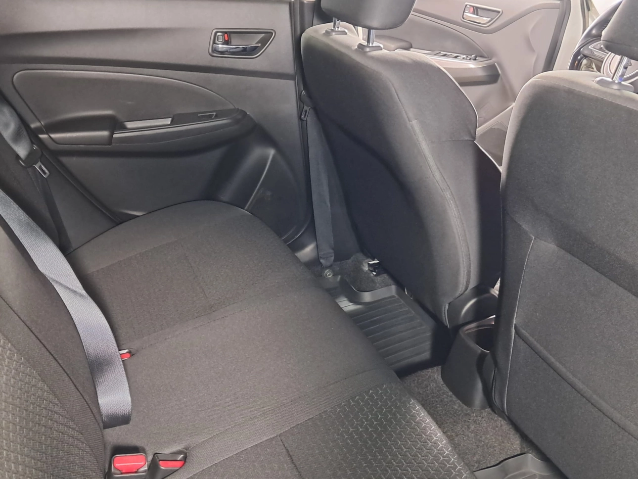 SUZUKI SWIFT SPIRIT HYBRID 1.2i 83CP 2020