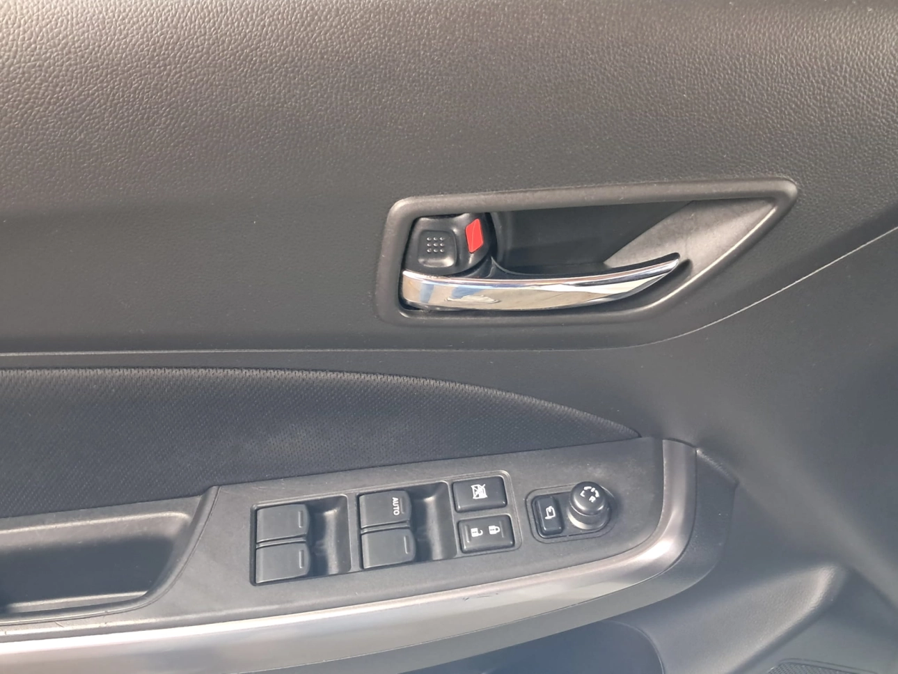 SUZUKI SWIFT SPIRIT HYBRID 1.2i 83CP 2020