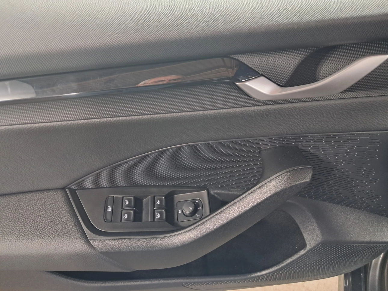 SKODA OCTAVIA IV 1.5TSI 115CP 2024