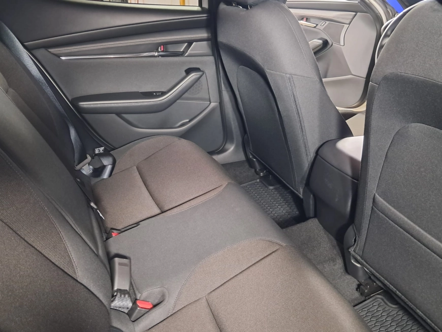 MAZDA 3 EXLUSIV-LINE E-SKYACTIV X 6AT 186CP 2023